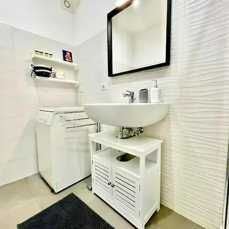 Apartment Francy S In *