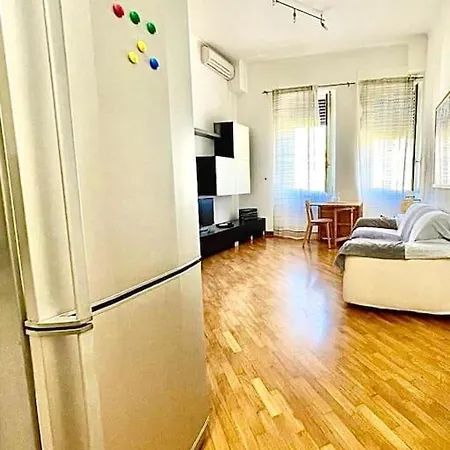 Francy S In Apartment *